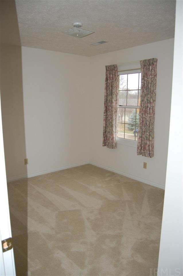 5208 West Keller Road Muncie, IN 47304 - Photo 9 of 14 Gallery Image 9
