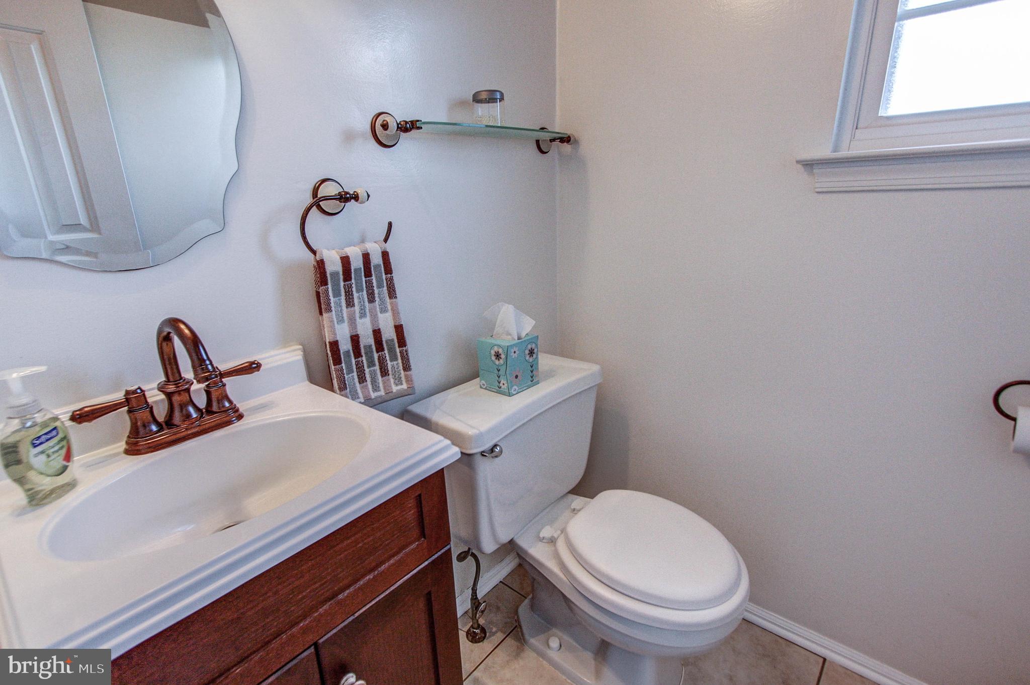 1151 Plowshare Road Blue Bell, PA 19422 - Photo 27 of 29 1st Fl Powder Room