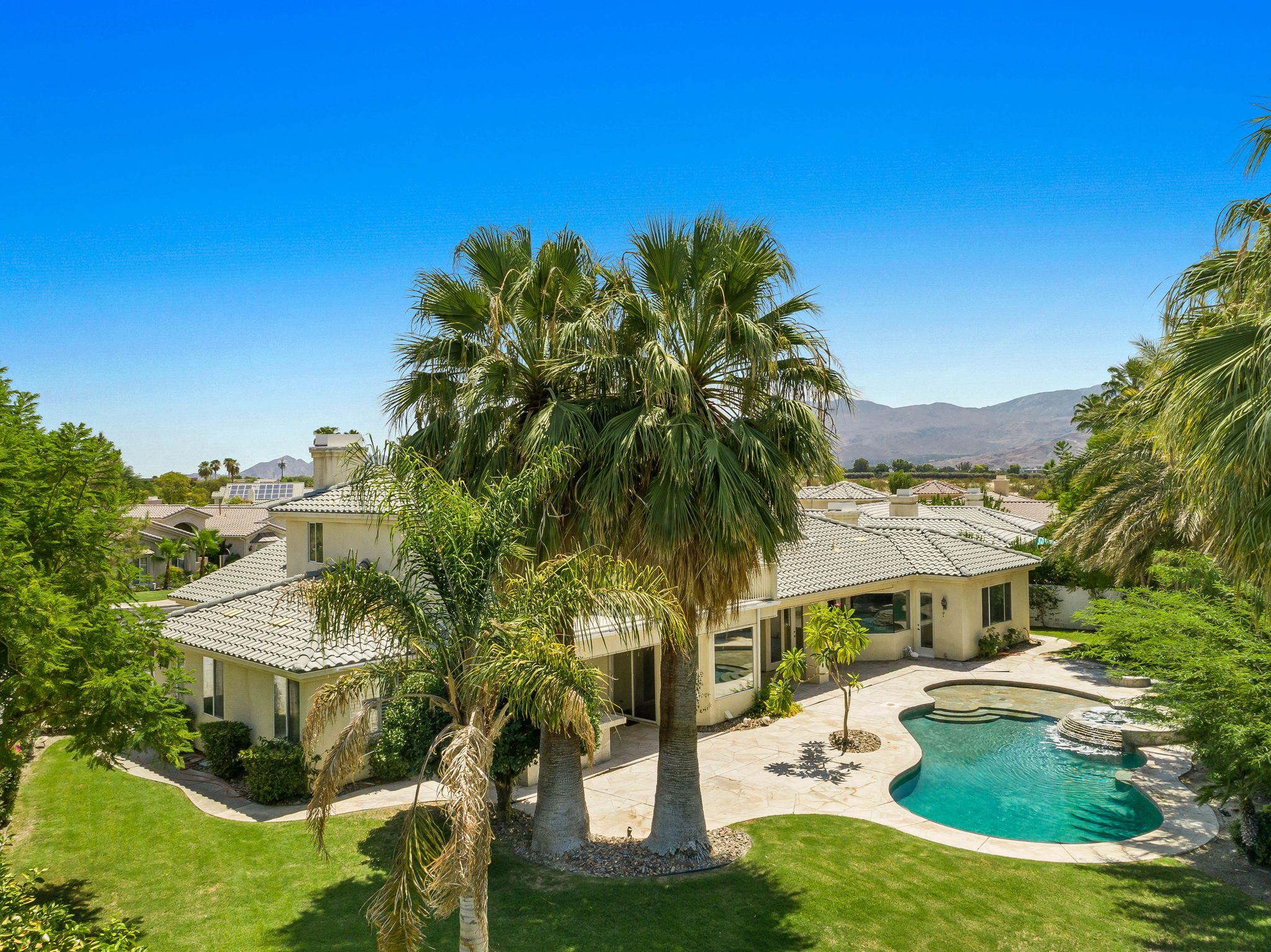 22 Bentley Road Rancho Mirage, CA 92270 - Photo 3 of 48 5-web-or-mls-KDBentley0820_005