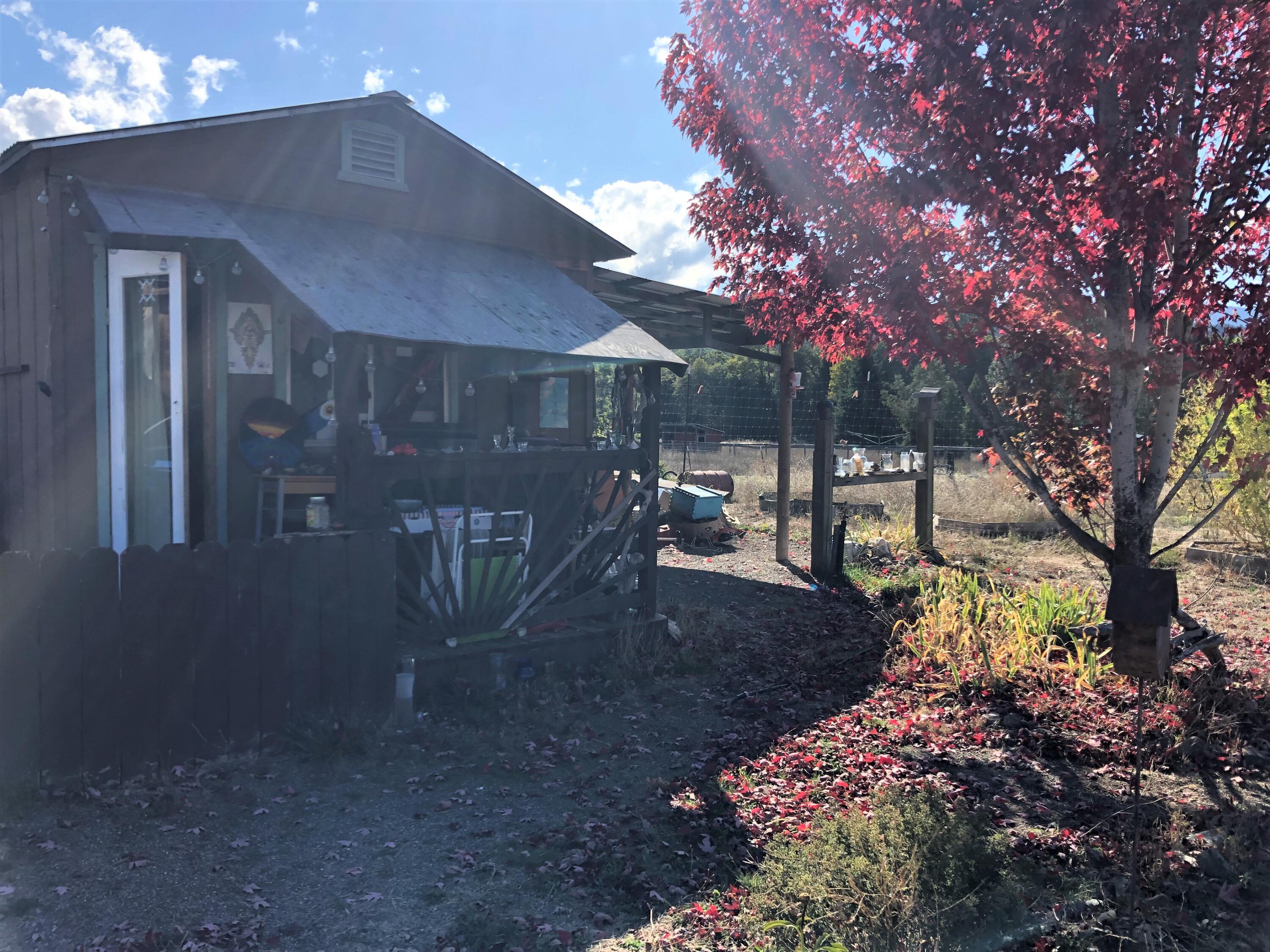 250 Holmstead Road Williams, OR 97544 - Photo 41 of 54 40