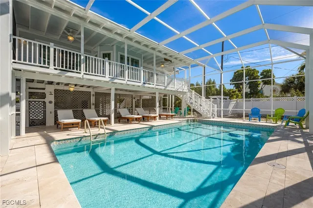 $18,200 | 424 Lagoon Drive, Sanibel, FL 33957