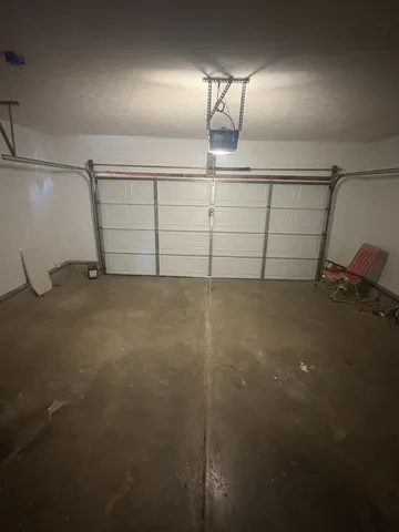 a view of a garage