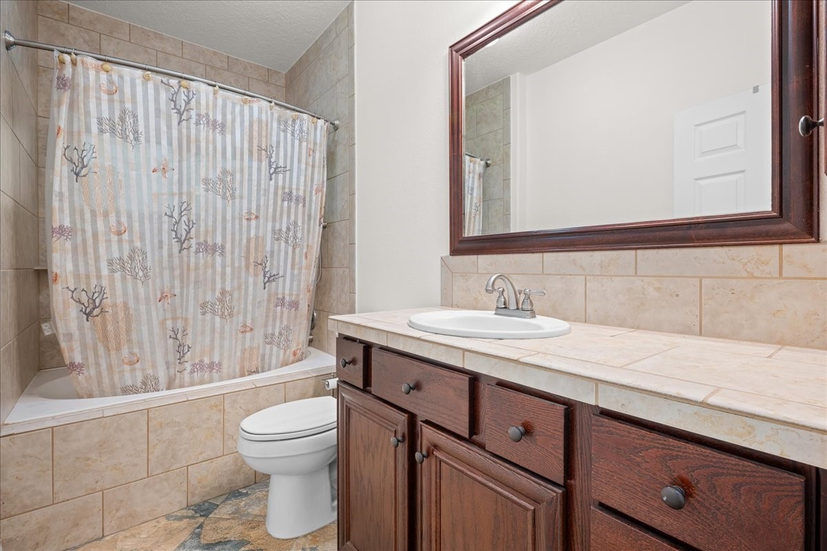 7750 Rolling Creek Road Burton, TX 77835 - Photo 29 of 42