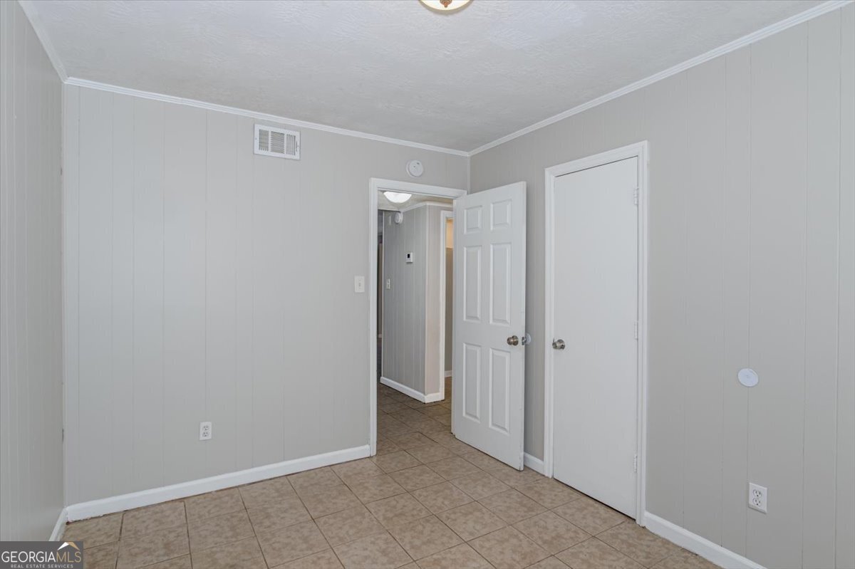 1232 12th Street, Unit D Augusta, GA 30901 - Photo 10 of 27 a view of an empty room