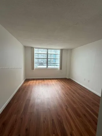 $1,850 | 2780 Northeast 183rd Street, Unit 410, Aventura, FL 33160