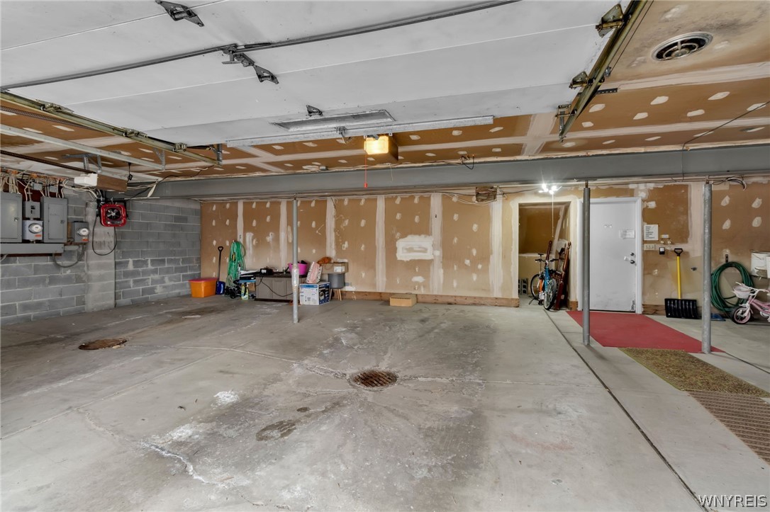 335 South Cayuga Road, Unit B Amherst, NY 14221 - Photo 24 of 30