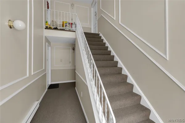 $199,900 | 335 South Cayuga Road, Unit B, Amherst, NY 14221