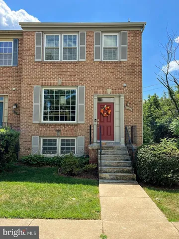 $1,375 | 511 Davis Avenue Southwest, Leesburg, VA 20175