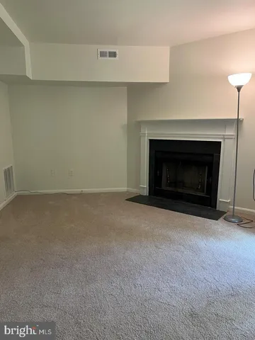 $1,375 | 511 Davis Avenue Southwest, Leesburg, VA 20175