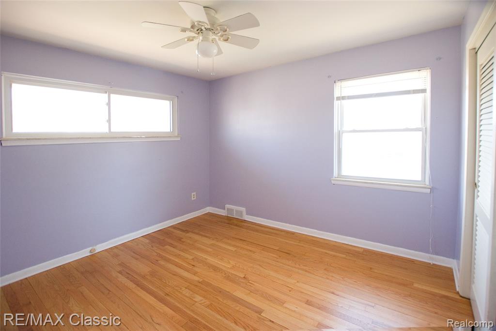 2604 Rochester Road Royal Oak, MI 48073 - Photo 18 of 32