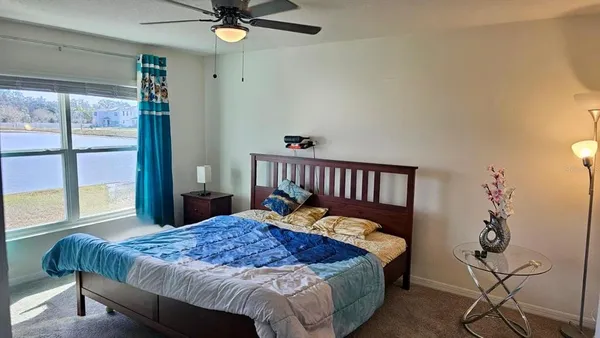 $2,300 | 5686 Barakat Road, Zephyrhills, FL 33541