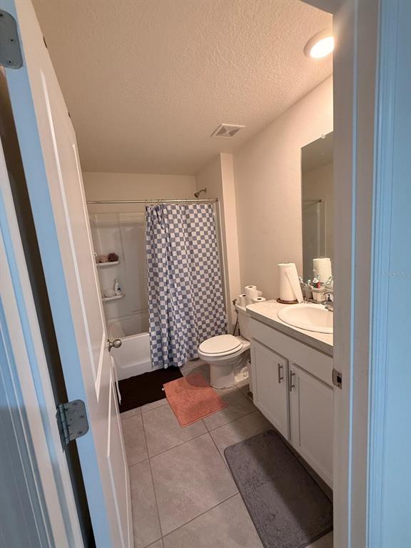 5686 Barakat Road Zephyrhills, FL 33541 - Photo 15 of 22