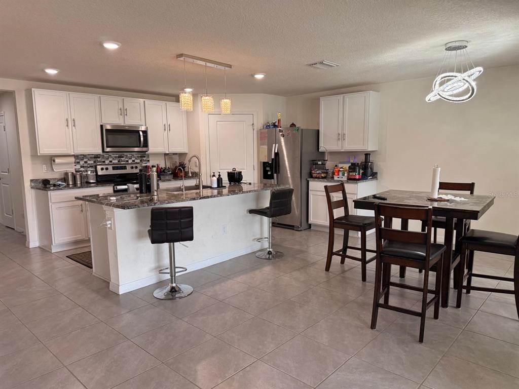 5686 Barakat Road Zephyrhills, FL 33541 - Photo 3 of 22