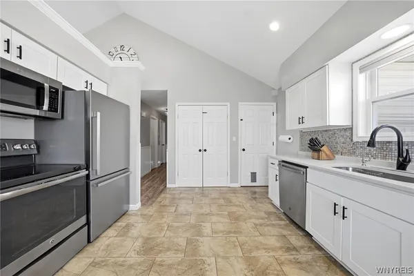 $289,000 | 26 Guenther Avenue, Tonawanda, NY 14150