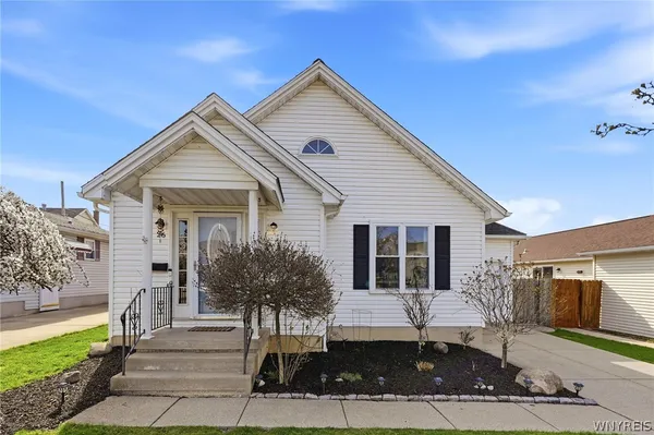 $289,000 | 26 Guenther Avenue, Tonawanda, NY 14150