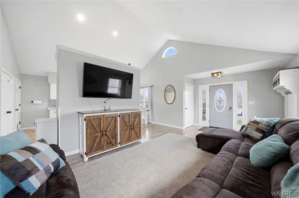 $289,000 | 26 Guenther Avenue, Tonawanda, NY 14150