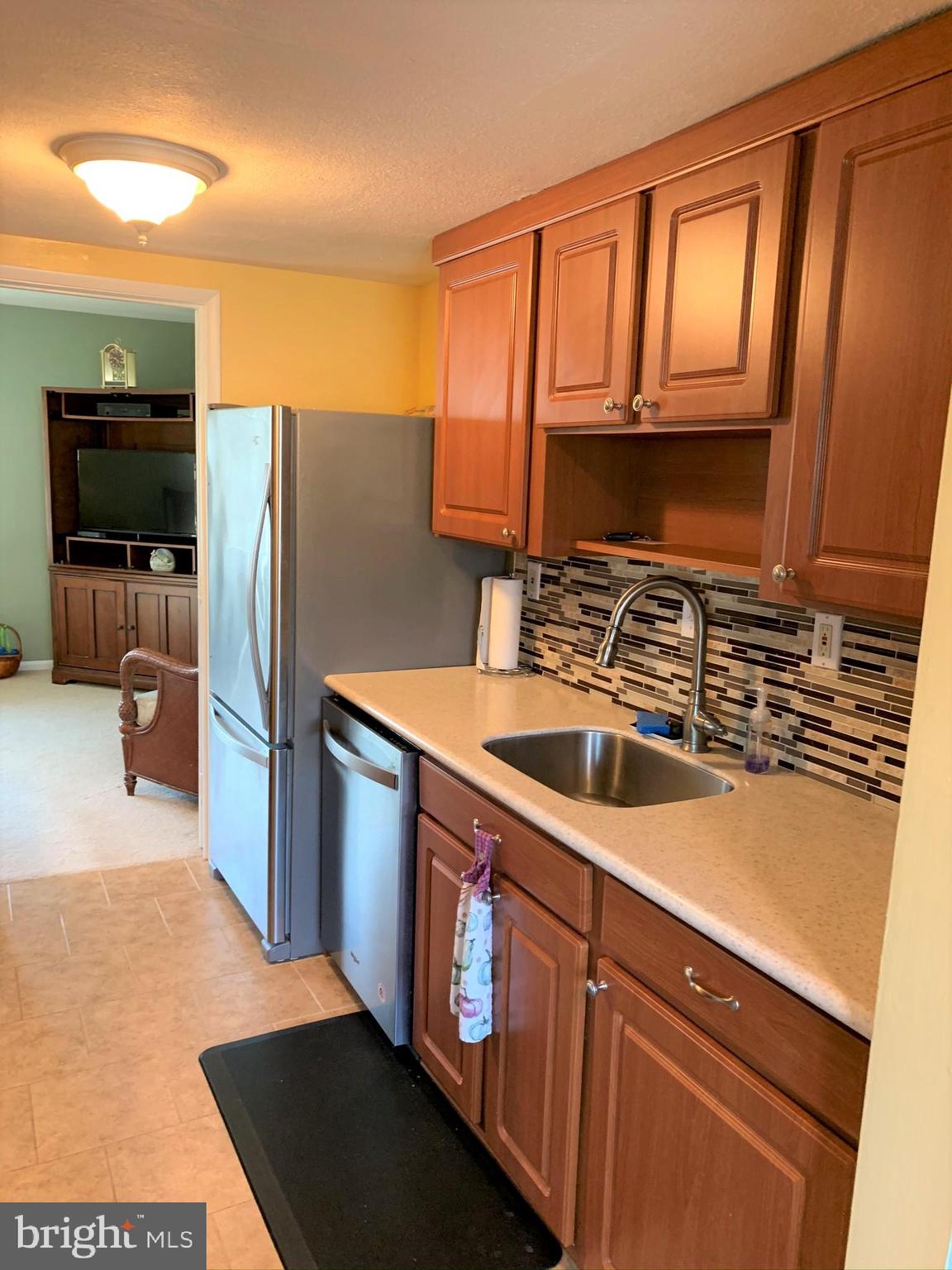 539 Summit Hall Road Gaithersburg, MD 20877 - Photo 3 of 65
