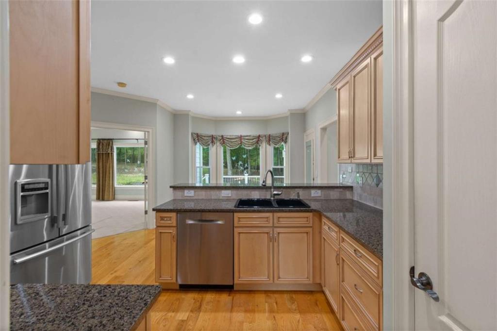 124 Sweet Water Ridge Hoschton, GA 30548 - Photo 20 of 77 Gallery Image 20