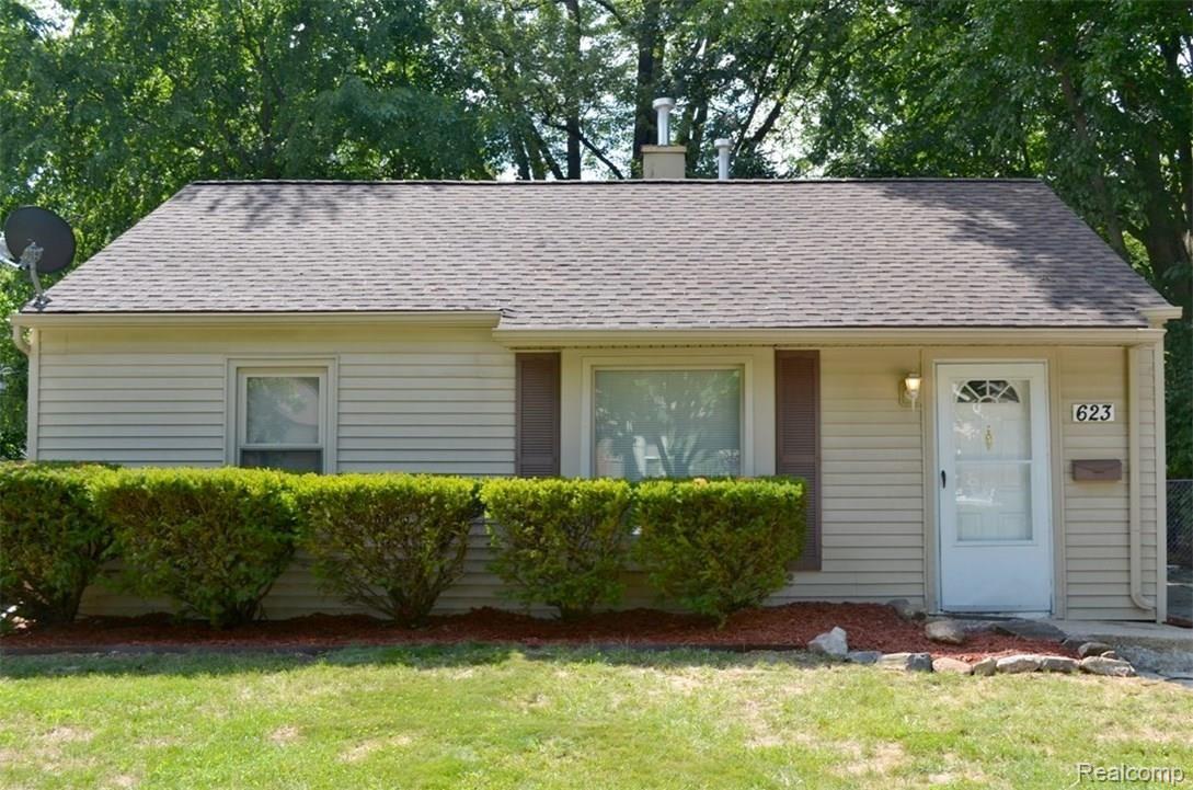 623 Stratford Road Ferndale, MI 48220 - Photo 1 of 30 Front.jpeg