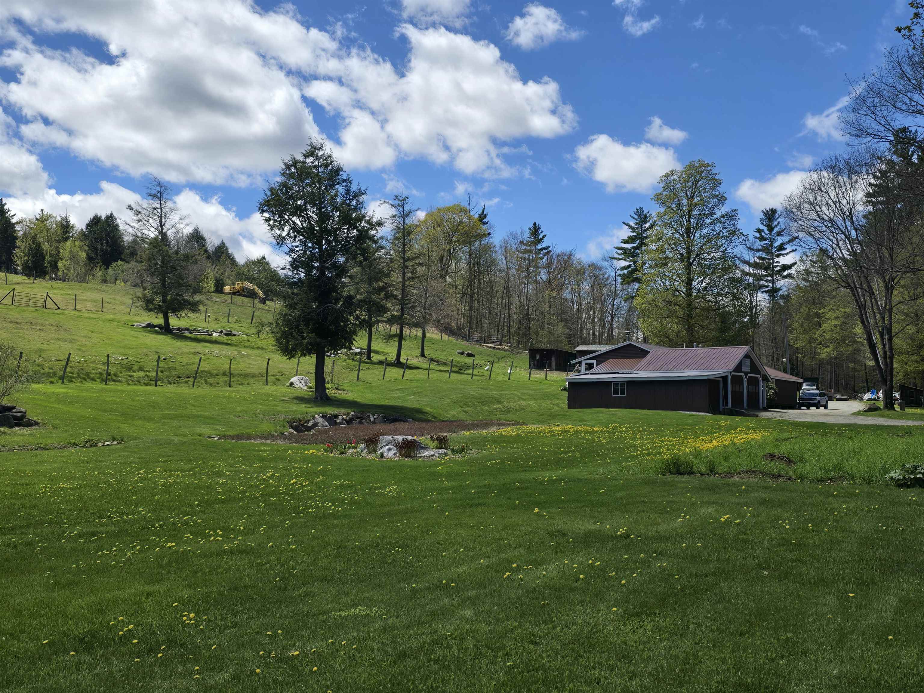 847 Simonsville Road Andover, VT 05143 - Photo 8 of 38