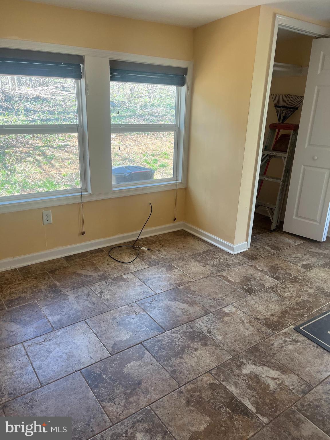 12083 Fawn Ridge Road Linden, VA 22642 - Photo 12 of 31 Gallery Image 12