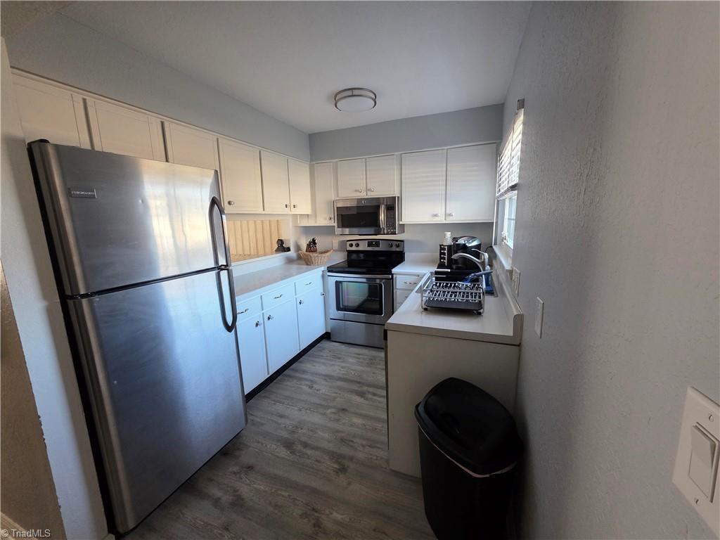 2215 Shadow Valley Road, Unit H High Point, NC 27265 - Photo 2 of 15