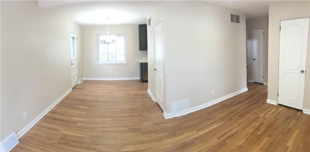 928 Roland Road Pittsburgh, PA 15221 - Photo 6 of 22 Gallery Image 6
