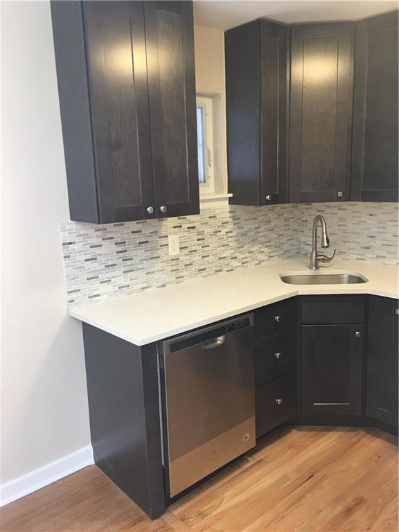 928 Roland Road Pittsburgh, PA 15221 - Photo 7 of 22 Kitchen