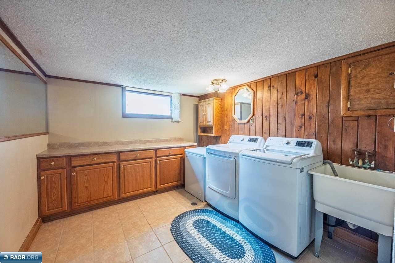 10722 Maturi Road Hibbing, MN 55746 - Photo 31 of 48