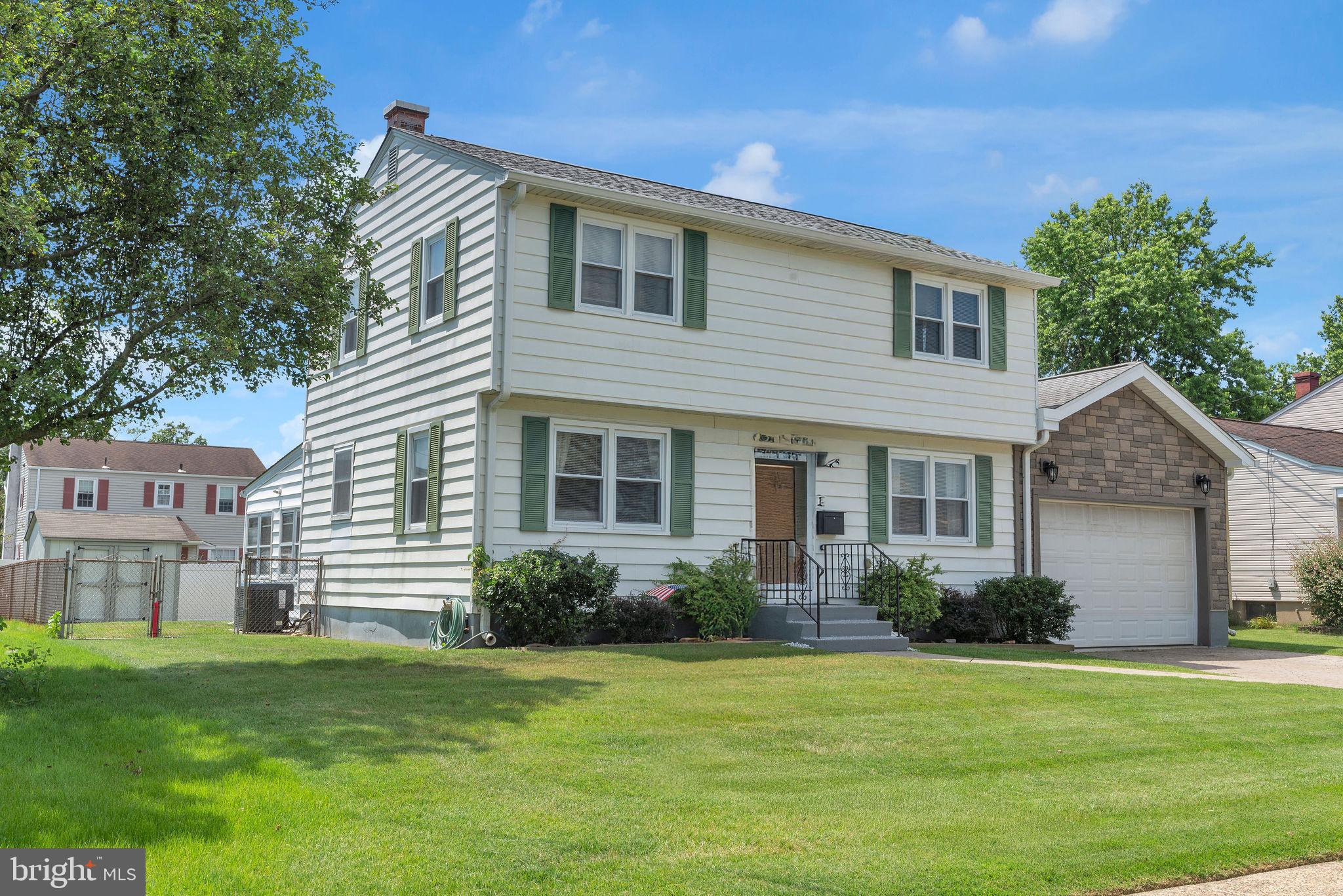15 Bolton Road Hamilton, NJ 08610 - Photo 2 of 32