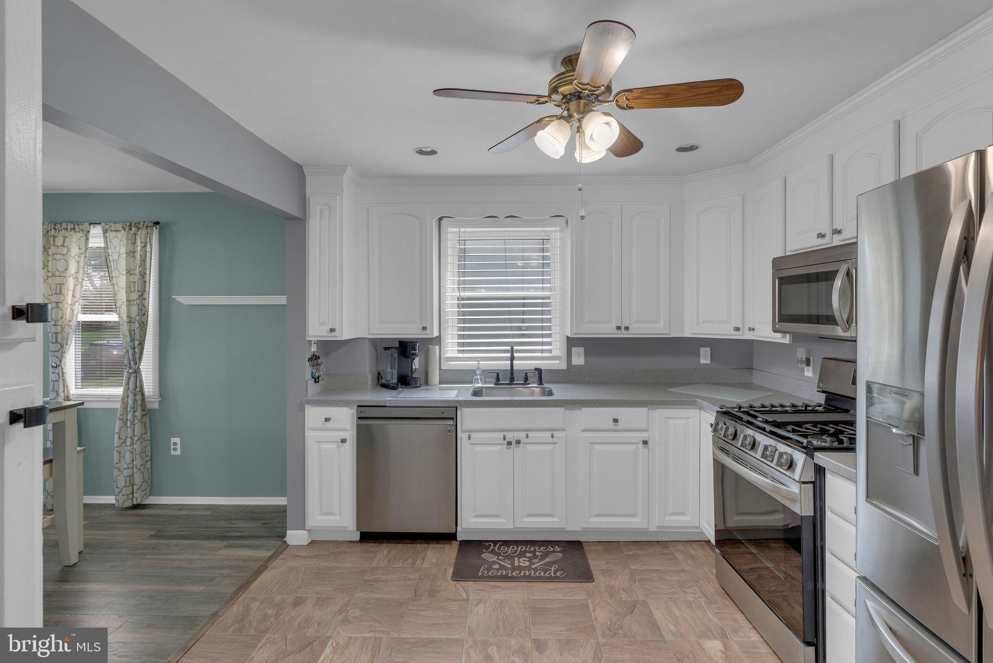 15 Bolton Road Hamilton, NJ 08610 - Photo 9 of 32