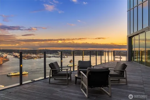 $519,000 | 121 Stewart Street, Unit 1305, Seattle, WA 98101