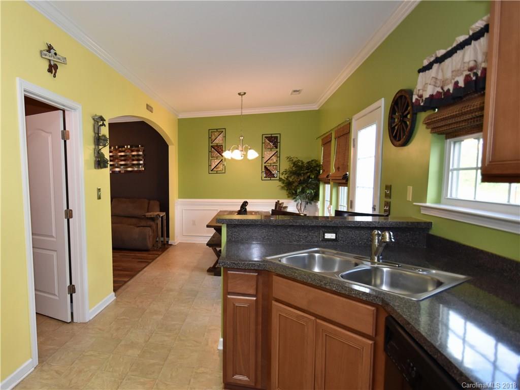 118 Ridge Bluff Road, Unit 149 Mooresville, NC 28115 - Photo 8 of 23 Gallery Image 8