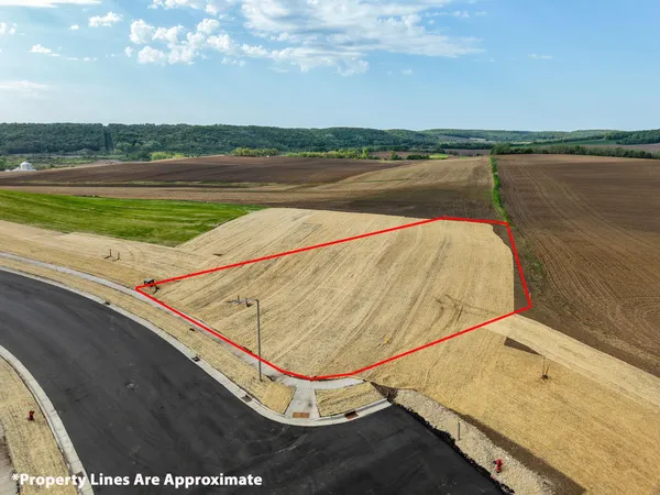$169,900 | Lot 75 Highland, Lodi, WI 53555