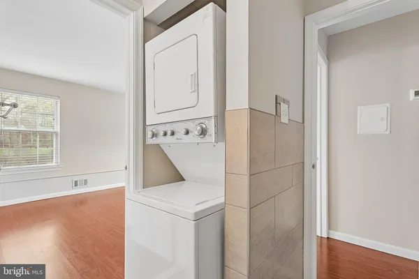 $300,000 | 24 Coral Tree Court, Lawrenceville, NJ 08648