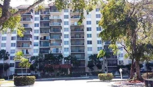 4164 Inverrary Drive, Unit 102 Lauderhill, FL 33319 - Photo 1 of 15 4164 Front 1