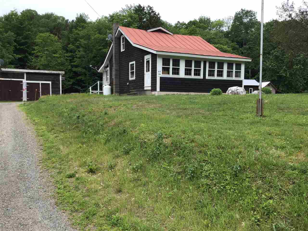 437 Brook Road Windsor, VT 05089 - Photo 2 of 25 Gallery Image 2