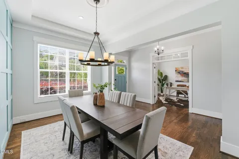 $985,000 | 139 Larkin Lane, Chapel Hill, NC 27516