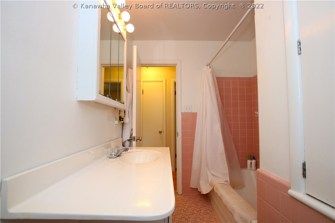 511 Spotswood Road Charleston, WV 25303 - Photo 18 of 29 Gallery Image 18
