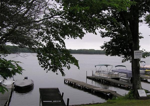 2 Sandy Cove Road Webster, MA 01570 - Photo 10 of 11 Gallery Image 10