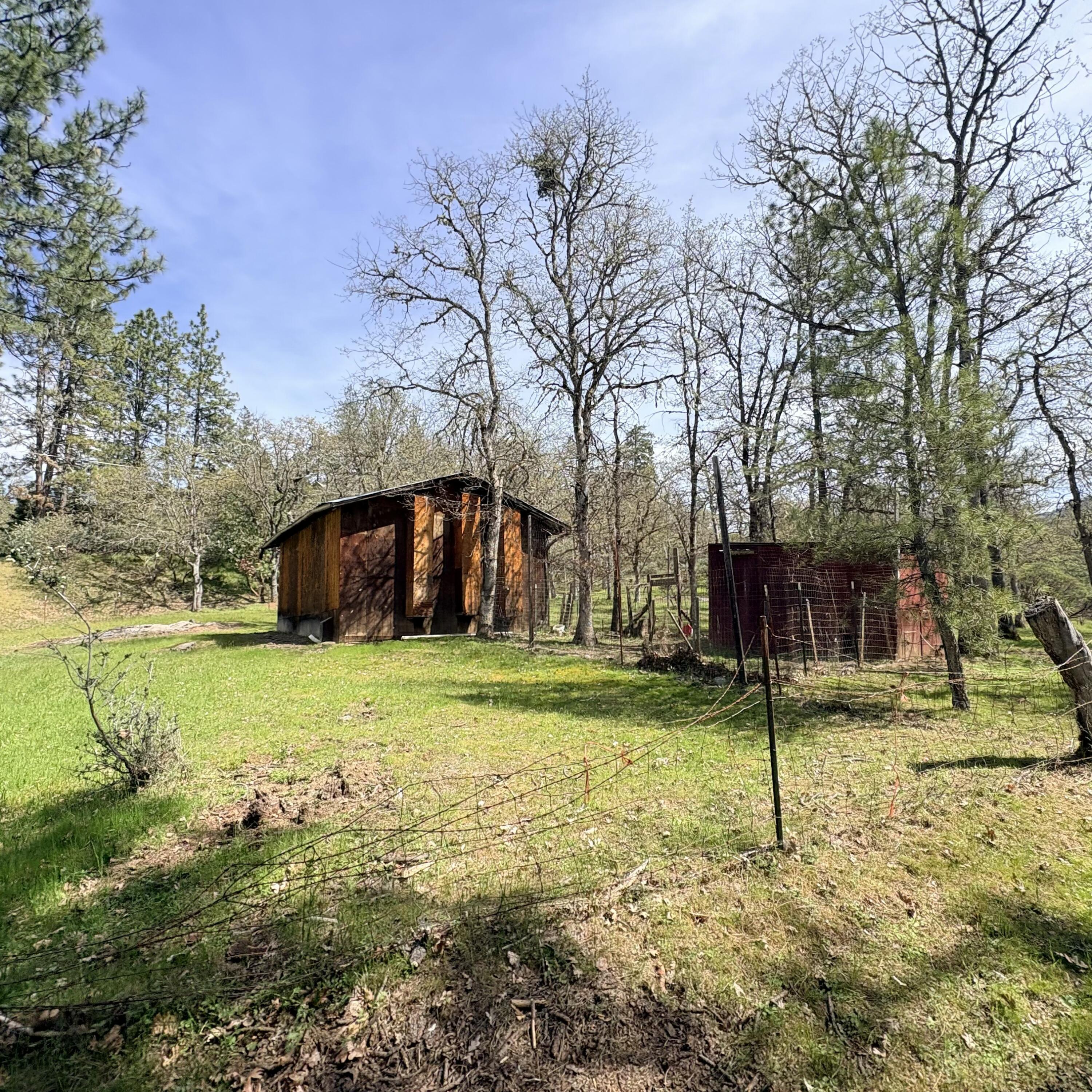 15 Twin Oaks Road Jacksonville, OR 97530 - Photo 6 of 26
