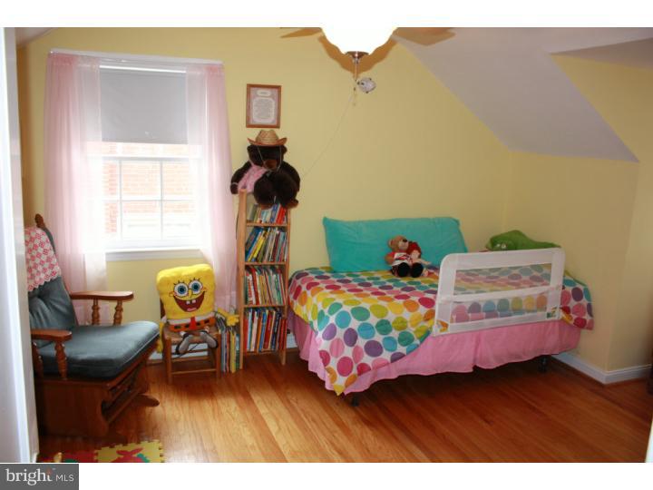 129 Schuyler Road Springfield, PA 19064 - Photo 15 of 19 Bedroom 2