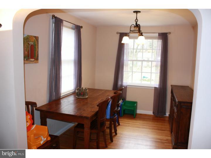 129 Schuyler Road Springfield, PA 19064 - Photo 4 of 19 Dining Room