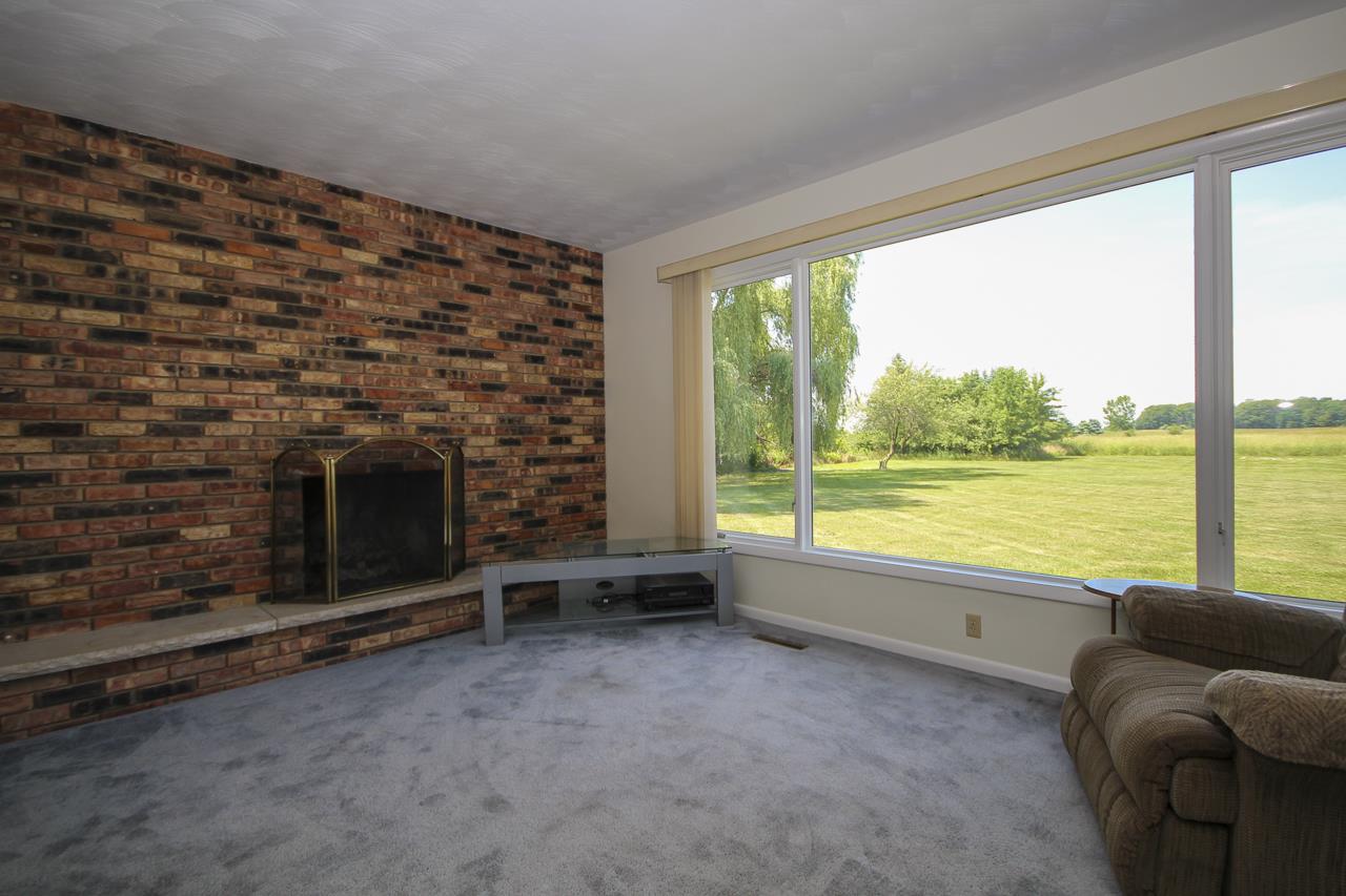1701 East River Road Mount Pleasant, MI 48858 - Photo 15 of 46 1876579-14.JPG