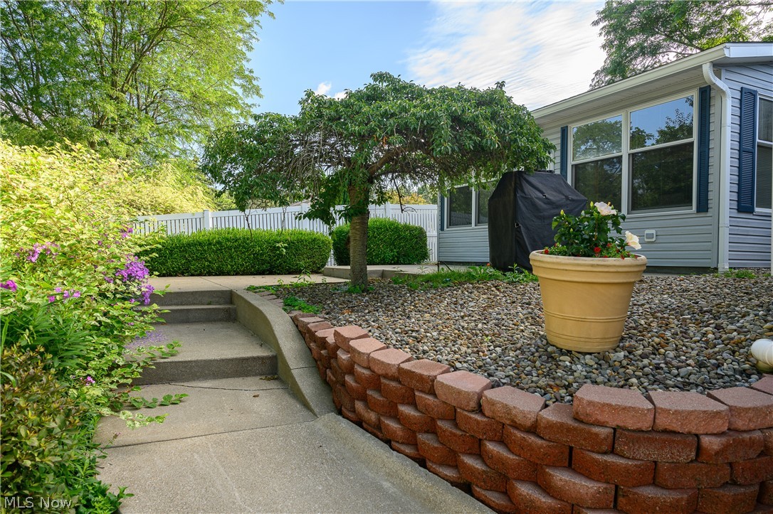 2371 Sunnybrook Road Mogadore, OH 44260 - Photo 6 of 26 View of patio / terrace