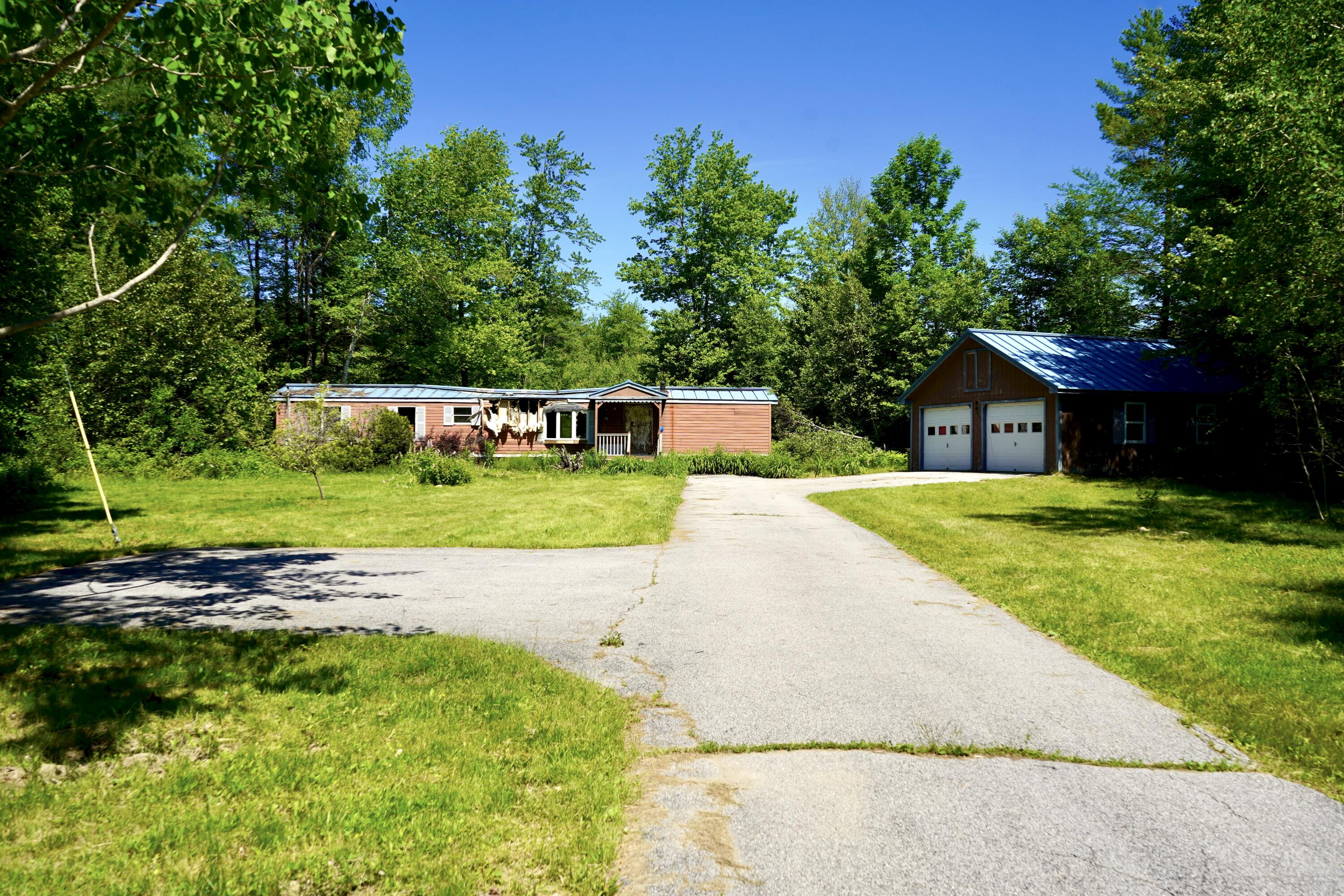 693 Canaan Road Pittsfield, ME 04967 - Photo 2 of 15