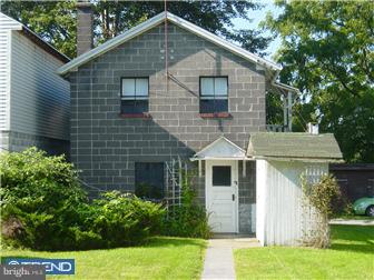 30 Montello Road Reading, PA 19608 - Photo 3 of 5