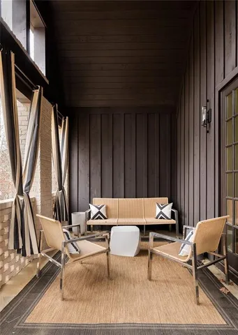 $785,000 | 122 Gainey Lane, Chattahoochee Hills, GA 30268