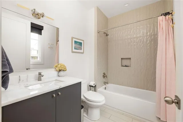 $785,000 | 122 Gainey Lane, Chattahoochee Hills, GA 30268