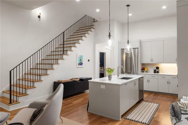 $785,000 | 122 Gainey Lane, Chattahoochee Hills, GA 30268